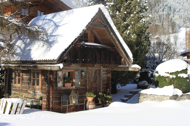 Gartenhaus im Winter