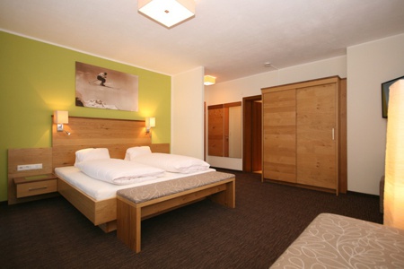 Zimmer 1