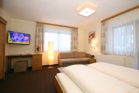 Zimmer 1